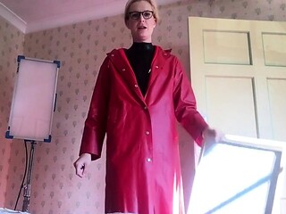 Amateur blondie solo anal masturbation