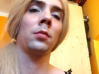 Lola Saddnes Sissy Slut