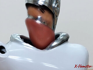 The new blowjob function of the droid is tested, and it is really creamed off