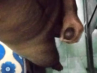 Desi muscular boy oiled his dick and masturbates Infront of the mirror when nobody in the house