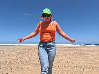 Beach Jeans Wetting - Another Sandy Soaking