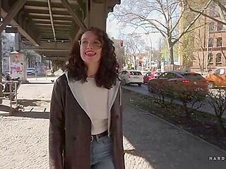 Josie Boo - Gangbang - 1080p