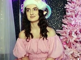 Littlebunnyb - December Bunnys Broadcast
