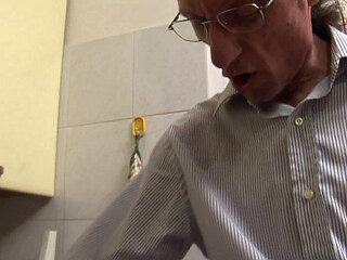 Italian housewife takes a big cock