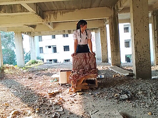 FN004 Student ladyboy solo