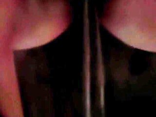 Danielle: Little Pee in the Toilet with Mature BBW MILF Danielle