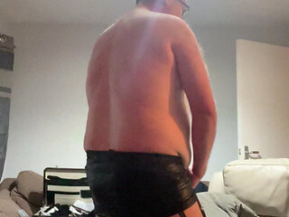 Dirty Striptease Love It