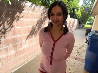 Outdoor Squirting with Best Friend Hailey Rose- Cum on Toes- (ig: @haileyrose...