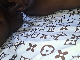 I Make Love to My Girlfriend in the Middle of the Morning