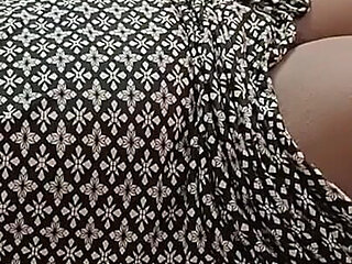 Neighbour Boy Nude Massage to Wife -1