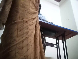 Telugu Aunty Fucking With Neighbour Tailor Guy Dirty Talks About Telugu-Fuckers