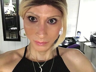 Hot Sexy Blonde Cambi