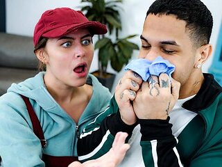 Tomboyz featuring Selina Bentz's cowgirl clip