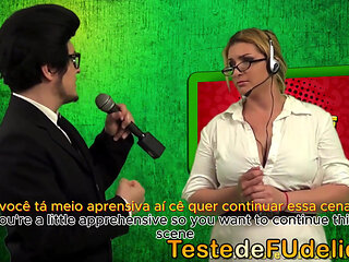 He Quit Work and Went to Fuck the Hot Brunette