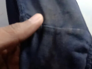 Seeing sister-in-law's panties became sexy