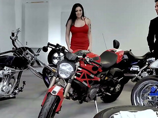 Crotch Rocket Cock Rocker: Busty Cassandra Cain Hops on Johnny Castle's Bike and Rides His Big Hog to a Screaming Finish