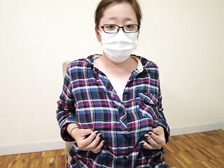 Married woman hornyly masturbates lewdly