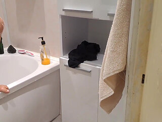 Looking for My Teen Step Sister and Jerking off