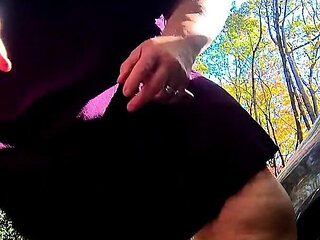 Taking a Pussy Bath Making a Squirting Path