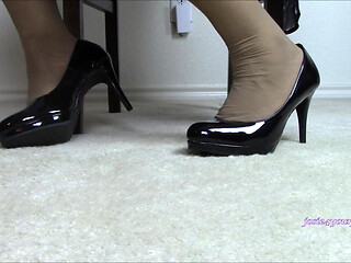 Black Patent Pumps Shoeplay HD