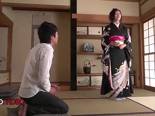 Seductive Japanese Kimono Babe Gives Hot Blowjob Video Action