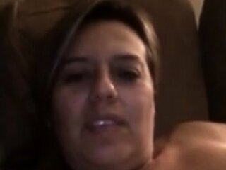 LINA loves Pleasuring herself and Making herself O