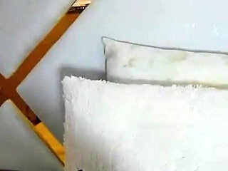 Show Hairy Orange Sex Show Webcam P3