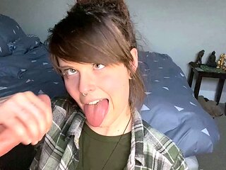Cute amateur teen blowjob on sex dating webcam