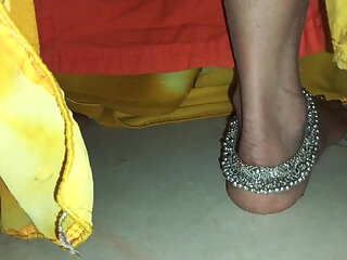 I slid my sister-in-law all the petticoats and started making noises while fucking pussy in doggy style.