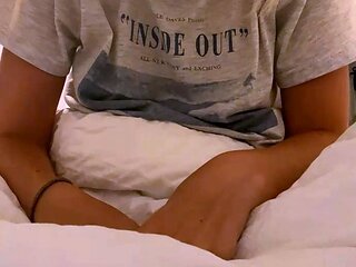 Amateur Blonde Teen Plays Solo with Toy Webcam Porn
