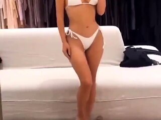 Amateur Blonde With BIG BOOBS Hot Free Cam Show