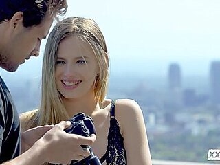 Hqcollect 1815 - Jillian Brookes