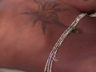 Lesbian Massage: Memel and Kadia