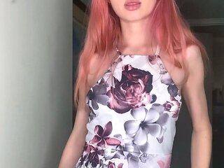 Petite amateur redheaded teen pisses and sucks cock