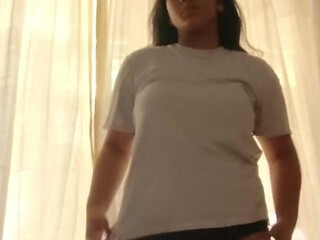 Solo Desi girl showing