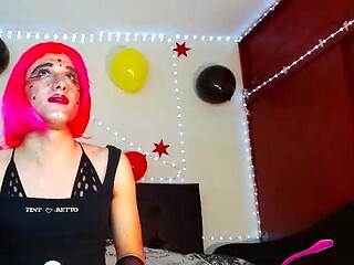 Sexy hottie Anetta Keys enjoys a solo toy masturbation