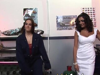 Two mature brunette girls were ravished by two well-endowed boys who filled their taut  with their throbbing cocks, leading to an extraordinaire XXX experience!