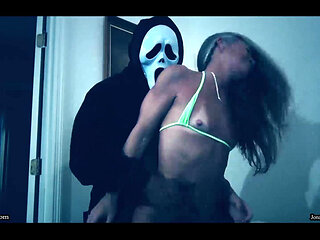 Scream for Dick Leilani Lei