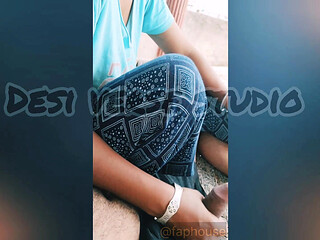 Desi Bhabhi's wild handjob with hot hands & boobs fully exposed, you will lose control as soon as you see them!