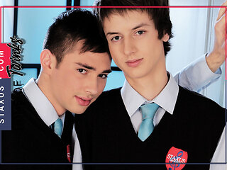 STAXUS : cute, wholesome mates prove to be a pair of cock-lovin', dick-tootin' fuckers!