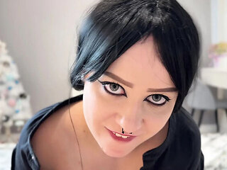 Goth Teen Montanasvibe Takes Brutal Face Fuck and Big Cock Cumshot