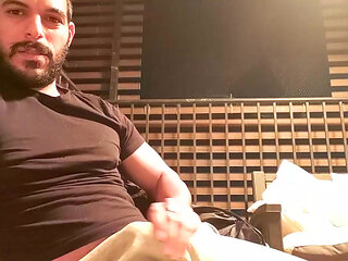 Watch me on cam just cum to tease you