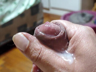 Open your mouth ans swallow all Mommy' cum