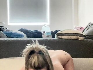Sexy hottie Anetta Keys enjoys a solo toy masturbation