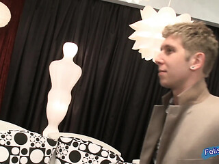 Hot MILF with big boobs gets hammered by young guy at casting