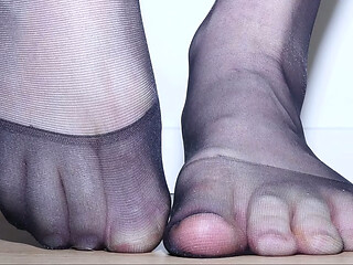 My Feet In Black Sheer Pantyhose Tights Photoset