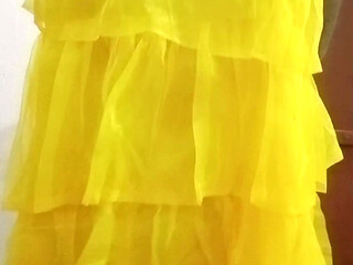 Indian Gay Crossdresser Gaurisissy xxx sex in yellow Lehenga