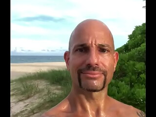 BEACH BODY