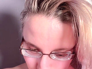 Big Lips Obsession JOI for Findom Paypig
