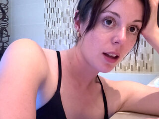 Jet Orgasm in a Spa!